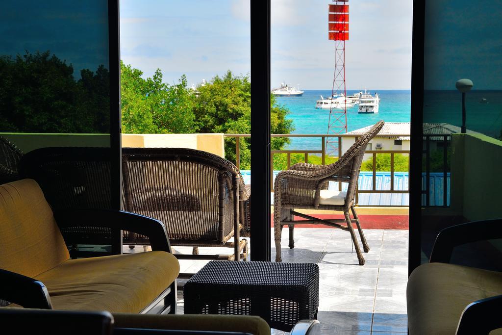 Hostal Cormorant Flightless Puerto Ayora (Galapagos Islands) Εξωτερικό φωτογραφία