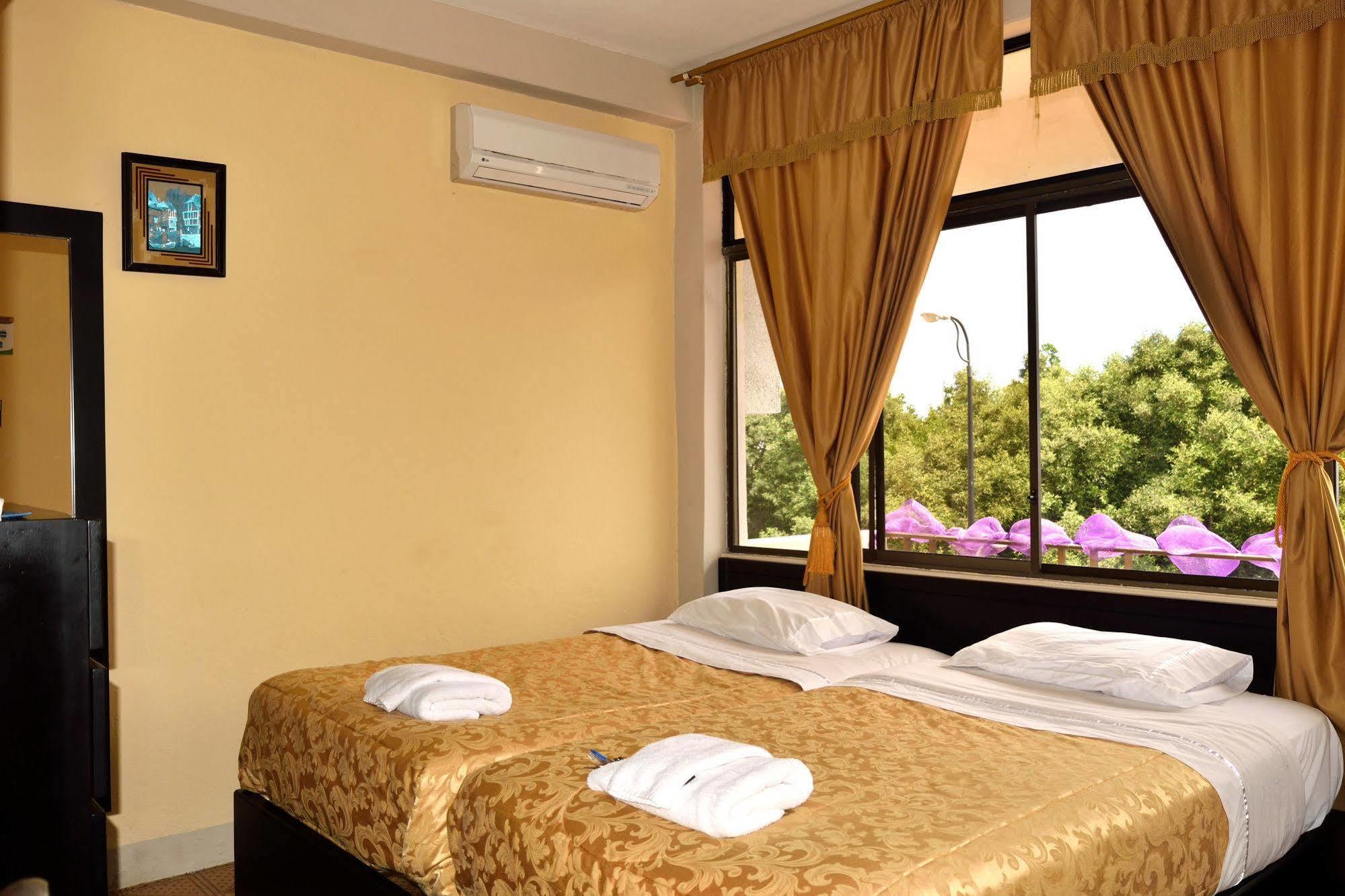 Hostal Cormorant Flightless Puerto Ayora (Galapagos Islands) Εξωτερικό φωτογραφία
